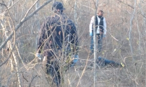 El cuerpo en avanzado estado de descomposici&oacute;n estaba entre el monte