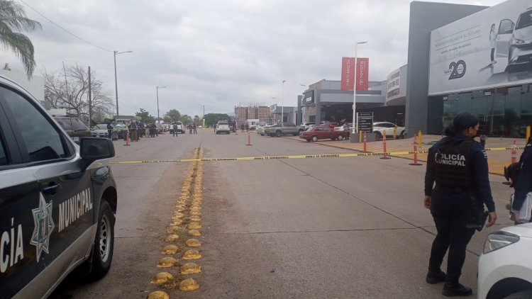 Asesinan a balazos a empleado de agencia automotriz, en Culiac&aacute;n