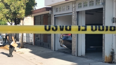 Matan a balazos a un hombre en su cochera en la colonia Villa Sat&eacute;lite, de Culiac&aacute;n
