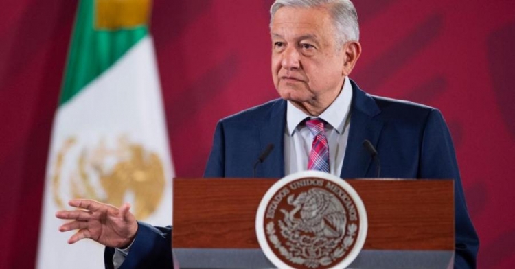 AMLO dice que se consolidar&aacute; el Insabi en un a&ntilde;o