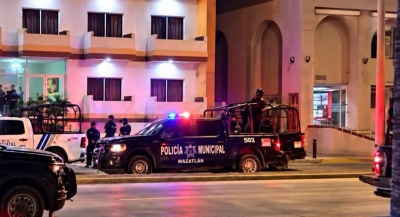 Matan a balazos a 2 personas en el interior de un hotel en la Colonia Palos Prietos, en Mazatl&aacute;n