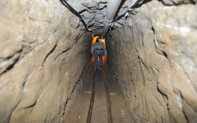 T&uacute;nel por donde se escap&oacute; 'El Chapo' sigue 'vivo' y afecta a vecinos