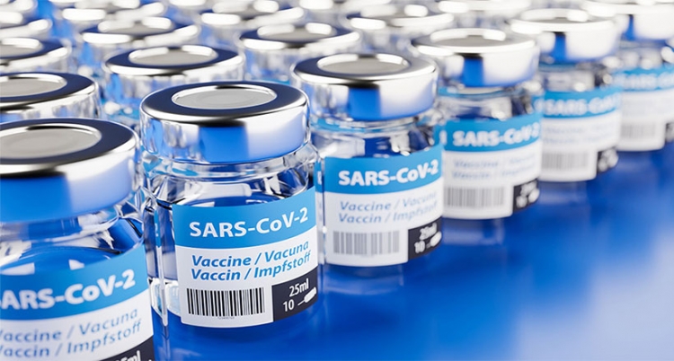 El coronavirus no desaparecer&aacute; con las vacunas: expertos OMS