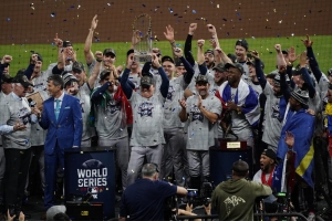 Salieron bravos los Bravos y son campeones de la Serie Mundial