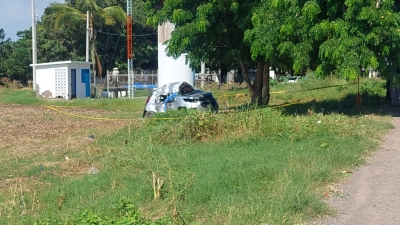 Dos j&oacute;venes de Culiac&aacute;n mueren en accidente sobre la carretera Navolato-Altata