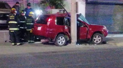 Circulaban a bordo de una camioneta Nissan Xtrail de color rojo 