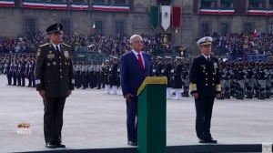 Desfile militar del 16 de septiembre: AMLO condena la guerra y explica su plan para la paz mundial
