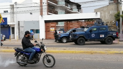 Militares detienen a dos y decomisan mariguana en cateo a departamentos de Bacurim&iacute;, Culiac&aacute;n