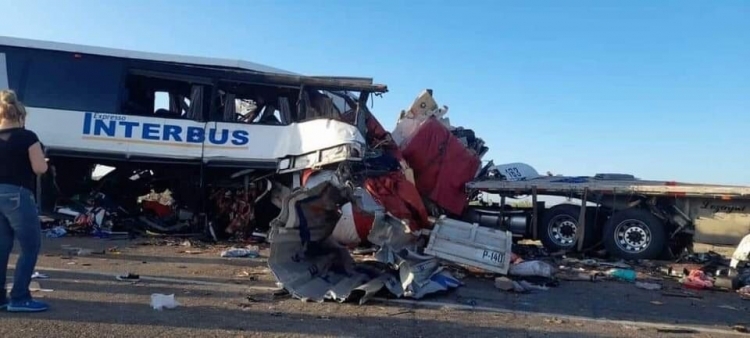 La empresa del autotransporte tiene que responder a las v&iacute;ctimas de carreterazo en Sonora: Quirino