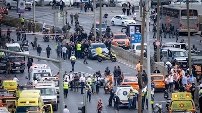 Tiroteo en Jerusal&eacute;n: atacantes matan a 6 personas a bordo de un autob&uacute;s; hay m&aacute;s de 20 heridos