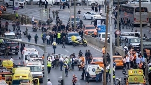 Tiroteo en Jerusal&eacute;n: atacantes matan a 6 personas a bordo de un autob&uacute;s; hay m&aacute;s de 20 heridos