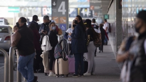 Sinaloa entre las entidades que la embajada de EU mantiene con restricciones de viajar para sus ciudadanos