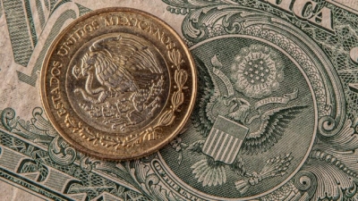 Peso gana tras elecciones que acotan margen de acci&oacute;n de Morena