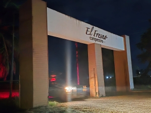 Gatilleros incendian instalaciones del Hip&oacute;dromo Taste El Fresno en Navolato