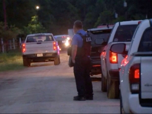 Dejan 5 muertos en tiroteo en una casa de Texas