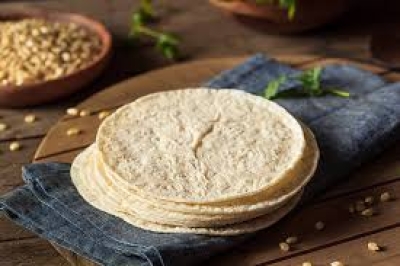 Acuerdan autoridades y productores bajar 5 por ciento el precio de la tortilla en los pr&oacute;ximos meses