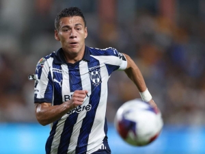 H&eacute;ctor Moreno lanza 'pedrada' a Leagues Cup previo a cerrar el torneo