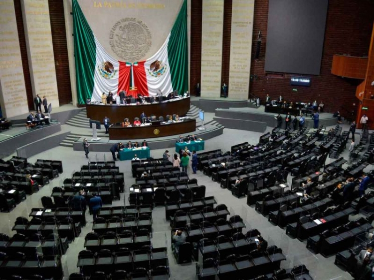 PAN llega a 116 diputados en el Congreso
