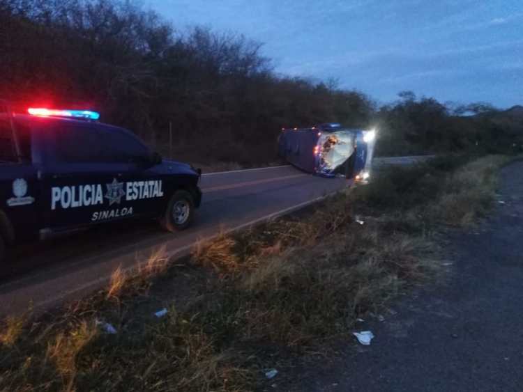Por lo menos 21 heridos en volcadura en Concordia