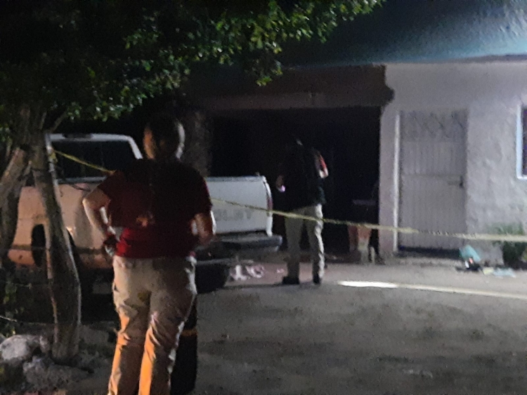 Hombres armados asesinan a balazos a un hombre en el Tepuche