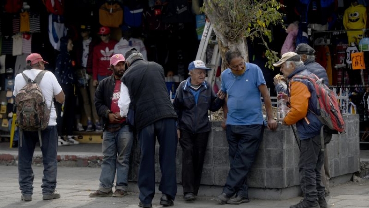 Cuatro a&ntilde;os de promesas incumplidas: Aumento de la pobreza, reflejo de una pol&iacute;tica social regresiva