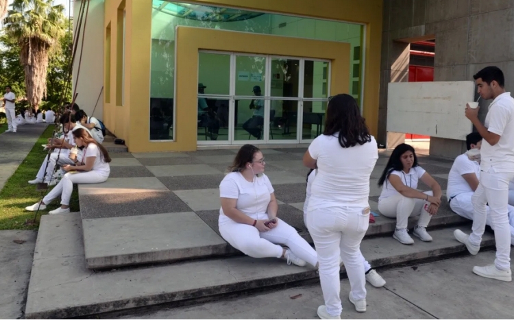En cuesti&oacute;n de minutos, se agotan fichas de preinscripci&oacute;n en Medicina UAS