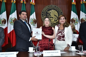 Entrega del 4to. Informe de Gobierno del Gobernador Rub&eacute;n Rocha Moya al Poder Legislativo