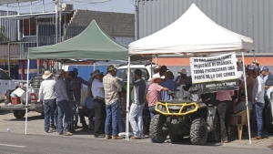 Segundo d&iacute;a de paro nacional de campesinos: hay 25 puntos carreteros cerrados totalmente en Guanajuato, Michoac&aacute;n y Jalisco