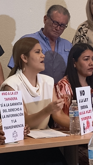 Rechazan organismos de la sociedad civil la denominada Ley Rocha de transparencia