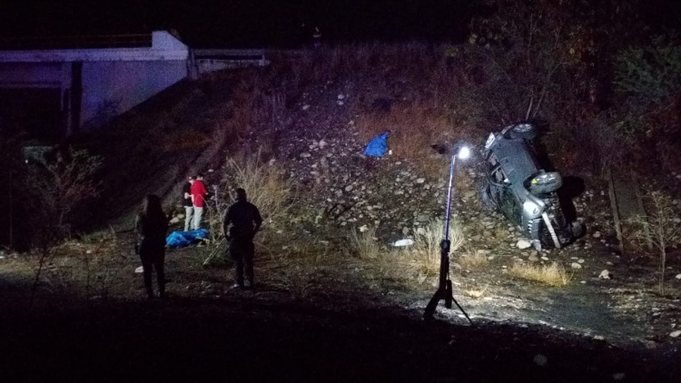 Mueren dos personas en tr&aacute;gico accidente a la altura del puente de Piggy Back