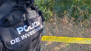 Colectivo 'Sabuesos Guerreras' hallan cuerpo de una persona en estado de putrefacci&oacute;n, en Costa Rica, Culiac&aacute;n