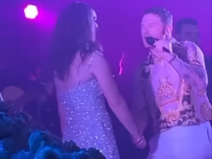 &iexcl;&lsquo;Canelo&rsquo; &Aacute;lvarez se ech&oacute; palomazo! Le Cant&oacute; a su hija en sus XV a&ntilde;os