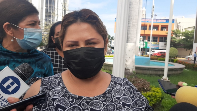 Asesta alcalde de Culiac&aacute;n golpe bajo a viudas y hu&eacute;rfanos de polic&iacute;as