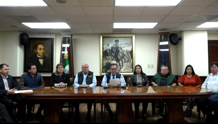 Publica Rocha el decreto de Ley General de Educaci&oacute;n Superior; rector de la UAS llama a cerrar filas en defensa de la autonom&iacute;a universitaria