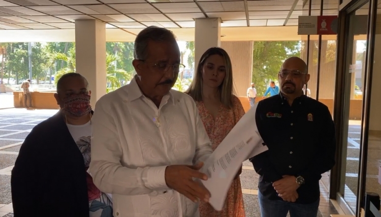 Retrocede alcalde Estrada Ferreiro y viudas de polic&iacute;as s&iacute; tendr&aacute;n pensi&oacute;n homologada