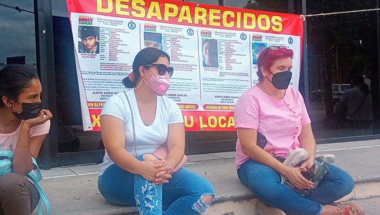 Si est&aacute;n muertos, pedimos nos digan en d&oacute;nde los tiraron, asegur&oacute; hermana de desaparecido