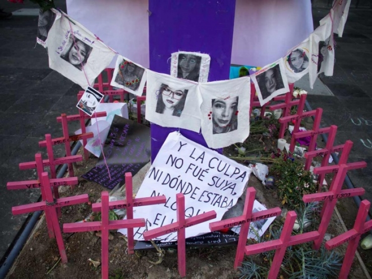 Iglesia llama a atender reclamo de violencia de g&eacute;nero