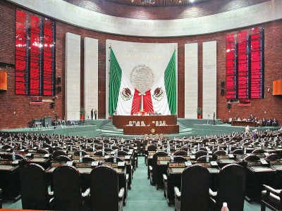 Hay consenso para recortar 100 diputados pluris