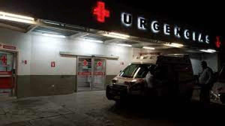 Balean a hombre por traer las luces altas en la colonia Ferrocarrilera