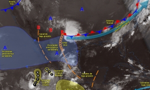 El cicl&oacute;n tropical Barbara se aleja de los costas del Pac&iacute;fico Mexicano