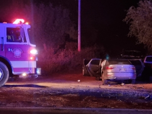 Familia resulta lesionada en choque de veh&iacute;culos al sur de Culiac&aacute;n