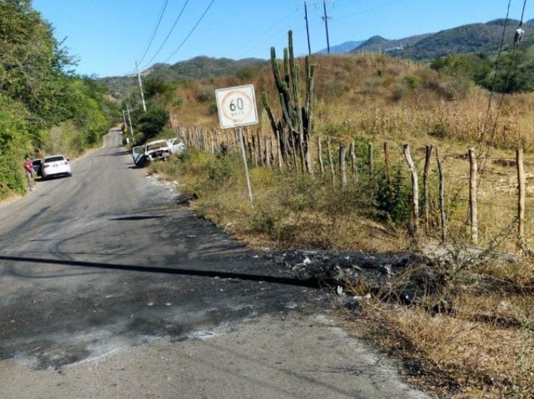 Denuncian al Ej&eacute;rcito por disparar y herir a civiles en Cosal&aacute;