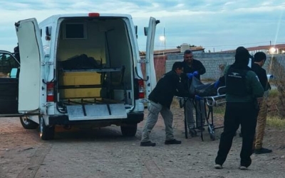Localizan a un hombre asesinado a balazos en un dren de Villa Ju&aacute;rez, Navolato