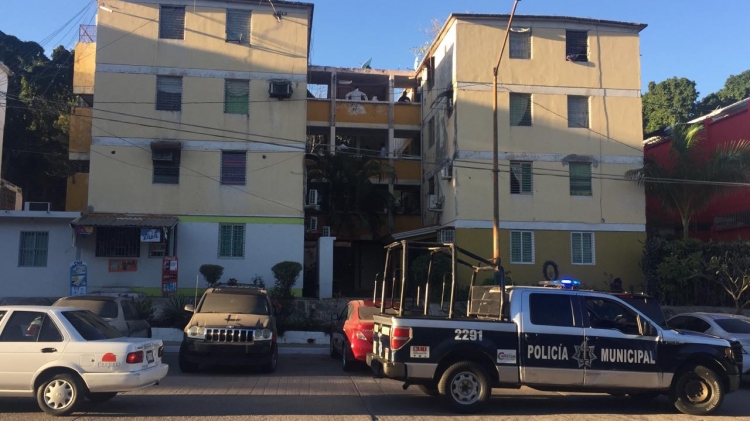 &iexcl;UNA MAS! Asesinan a mujer a golpes en un departamento de Ca&ntilde;adas en Culiac&aacute;n