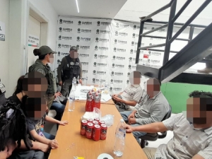 AMLO confirma rescate de 49 migrantes en San Luis Potos&iacute; y Nuevo Le&oacute;n
