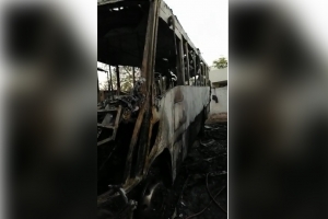 &iexcl;Fuego, fuego!&hellip; acaba con cuatro camiones urbanos, en la colonia La Florida, de Culiac&aacute;n