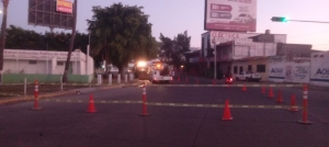 Muere una persona tras choque e incendio en la autopista Benito Ju&aacute;rez