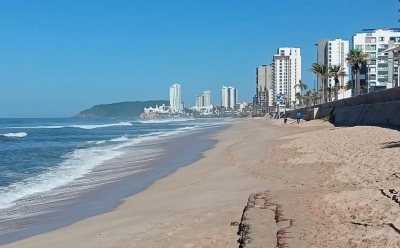 Reabren playas de Mazatl&aacute;n, tras paso de &ldquo;Orlene&rdquo;