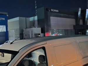 Trabajador de una agencia automotriz muere por una descarga el&eacute;ctrica junto a la USE