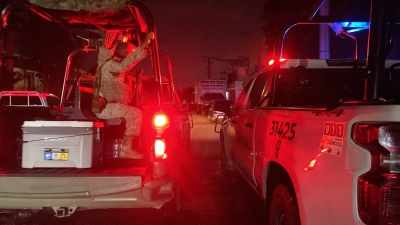 Asesinan a dos hombres en ataque a una bodega de renta de mobiliario en la colonia Benito Ju&aacute;rez